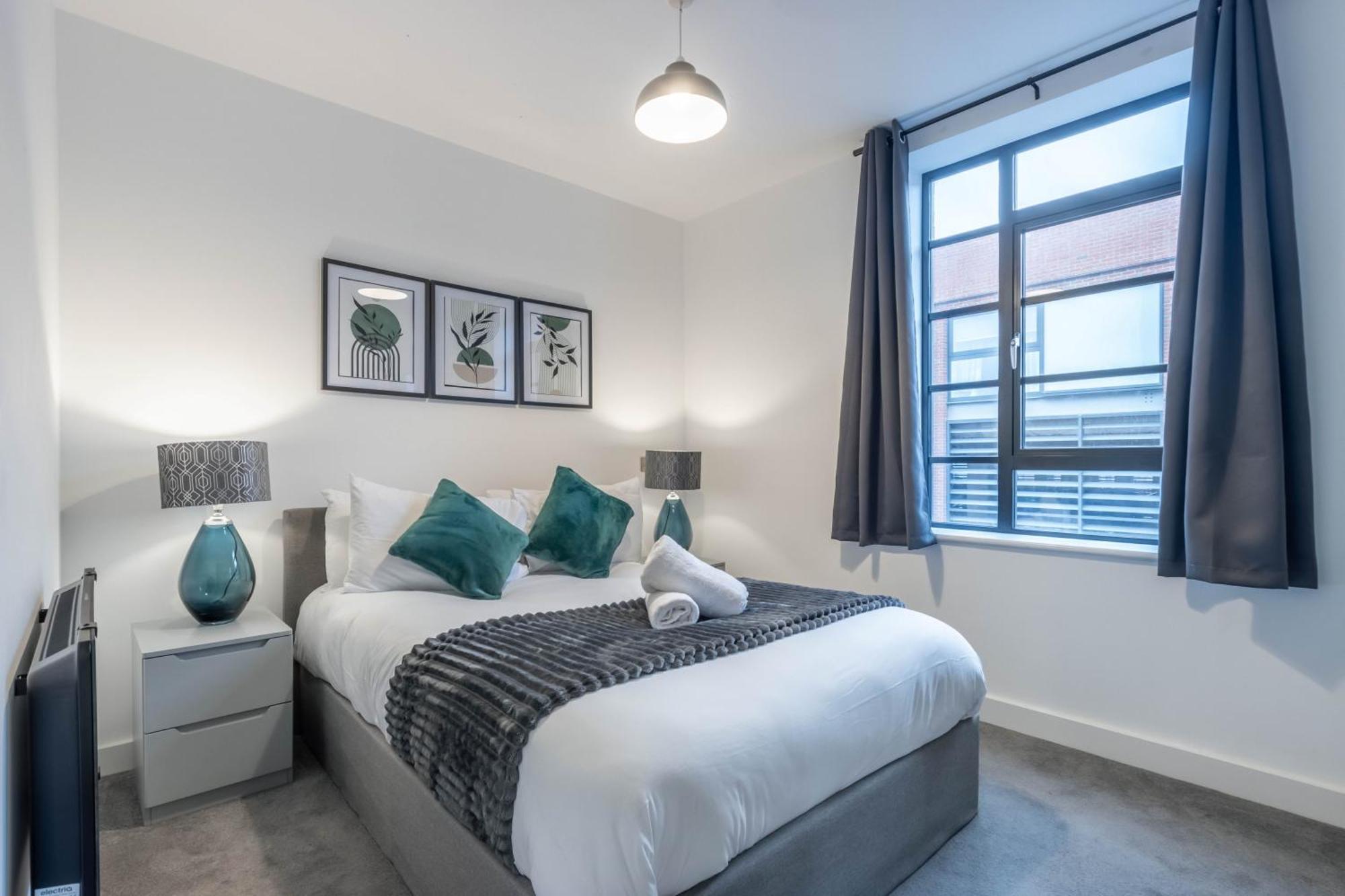 Modern 1-bed In Birmingham's Jewellery Quarter Apartment *