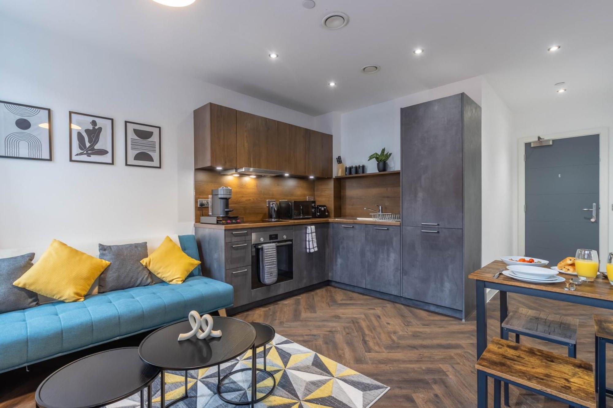 Modern 1-bed In Birmingham's Jewellery Quarter Apartment Birmingham