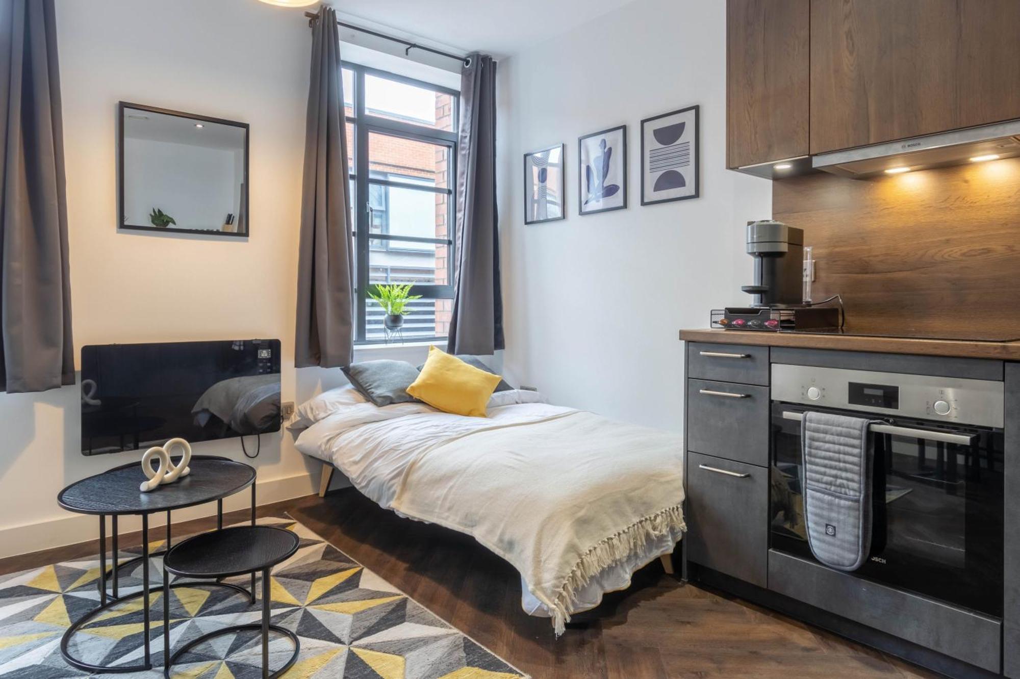 Apartment Modern 1-bed In Birmingham's Jewellery Quarter